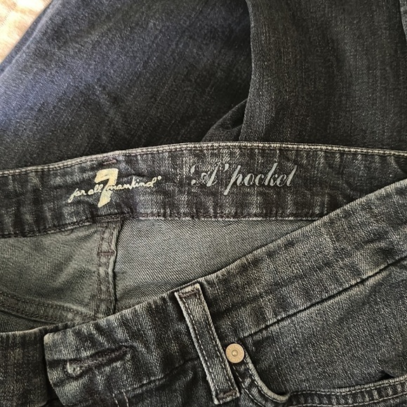 7 For All Mankind - Picture 5 of 7